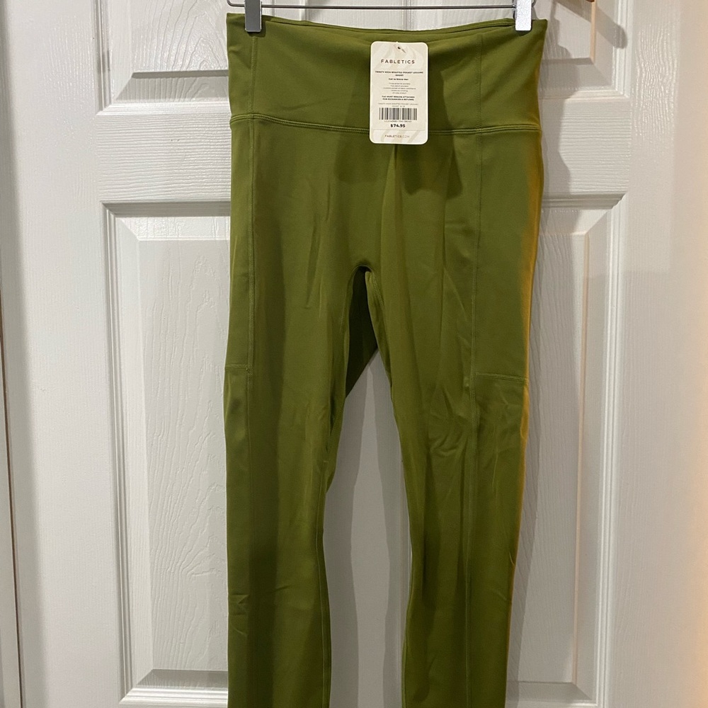 Fabletics high waisted leggings *Brand New*